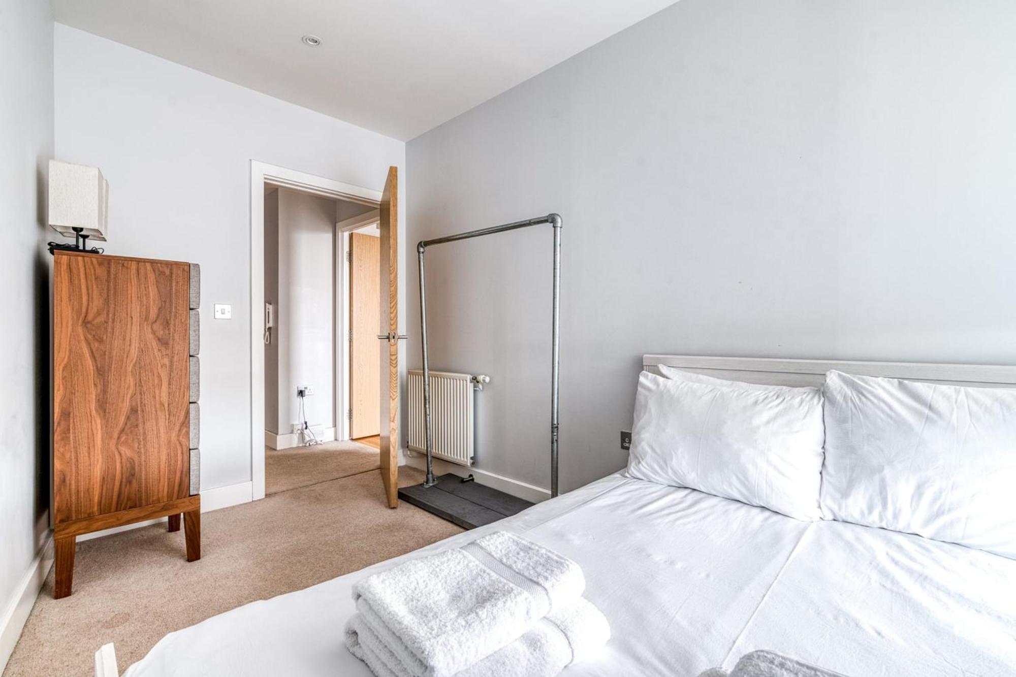Appartamento New Development Canary Wharf Flat Londra