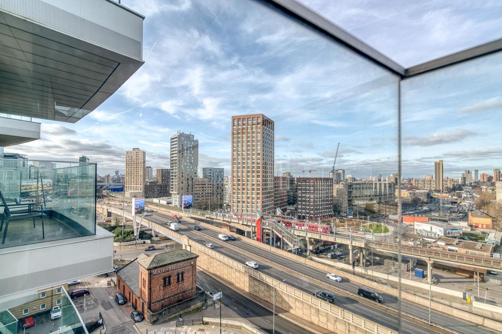 New Development Canary Wharf Flat * Londra